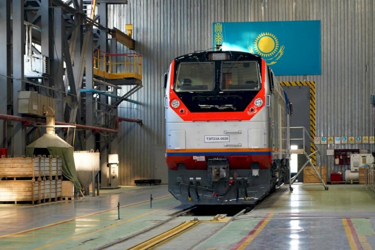 Бейбіт Атамқұлов «Локомотив құрастыру зауыты» АҚ-ның жұмысымен танысты