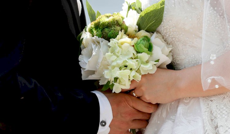 Той-томалақ тоқтамай тұр