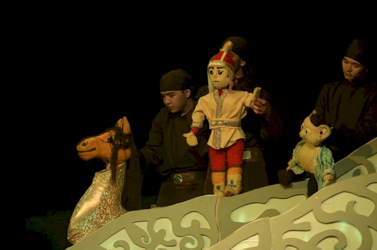 Алматыда Қазақстан Тәуелсіздігінің 30 жылдығы аясында «Ер Төстік» спектаклінің қайырымдылық көрсетілімі өтті