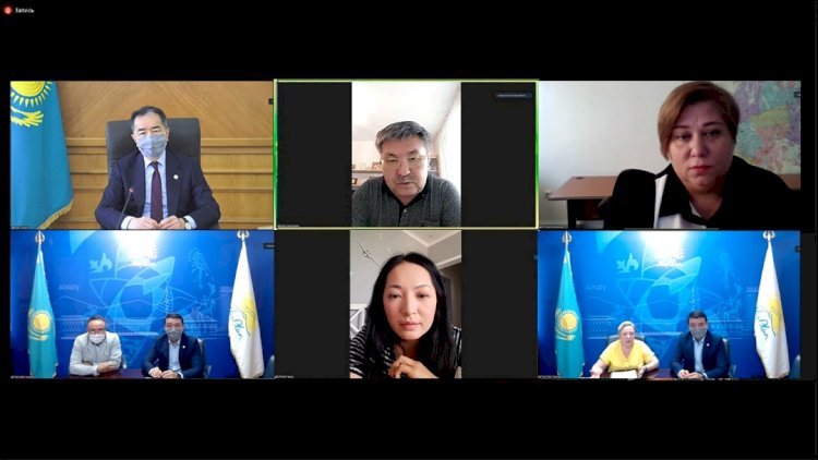 Б. Сағынтаев Nur Otan-ның қабылдауына жүгінген қала тұрғындарының сұрақтарына жауап берді