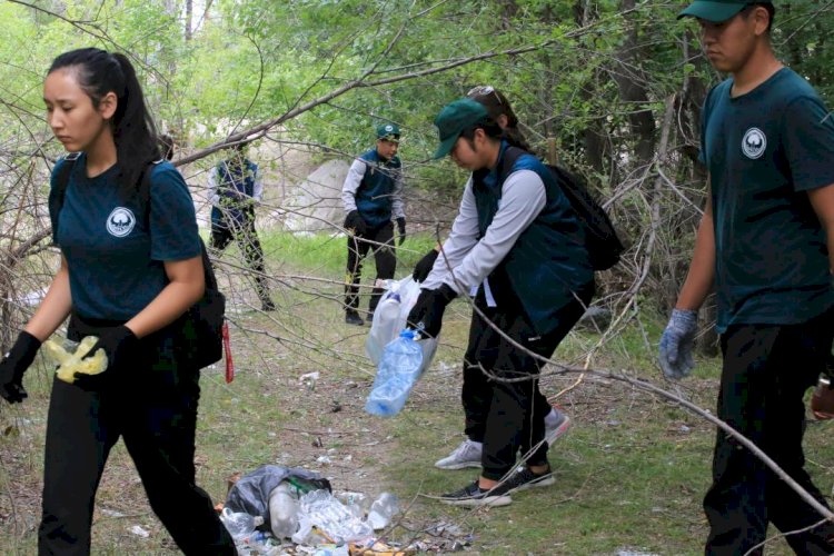 Жетісу өңірінде бір мыңға жуық жас жұмыспен қамтылды