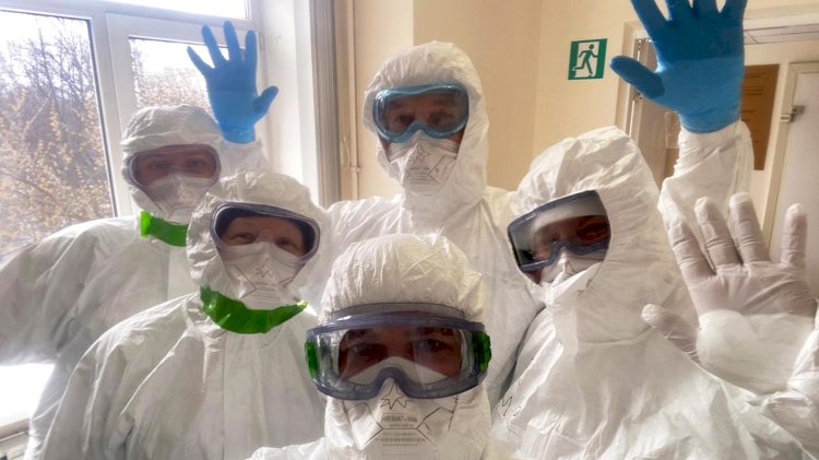 ӘМСҚ Алматы дәрігерлеріне үстемеақы төлеуге 18,3 млрд теңге бөлді