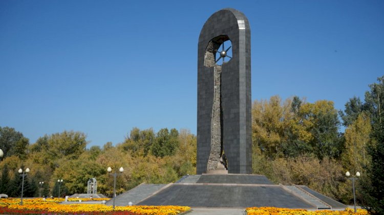 Семей ядролық сынақ полигоны: аңыз және ақиқат