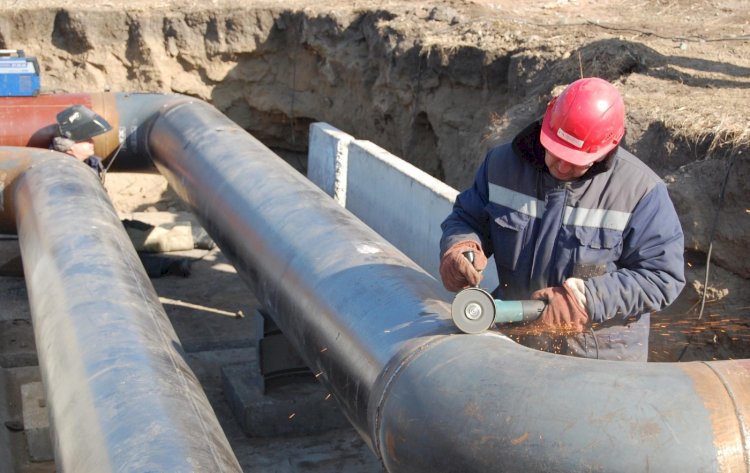 Алматыда жылу трассасында жарылыс болды