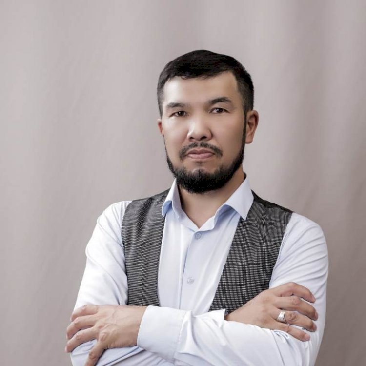 Кино арқылы қоғамда көптеген мәселені шешуге болады - актер