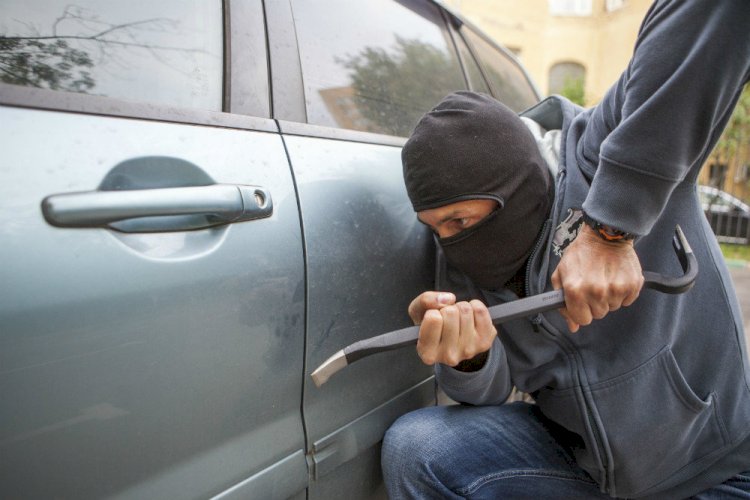 Ұрланған көлік құралдарын сатумен айналысқандар ұсталды