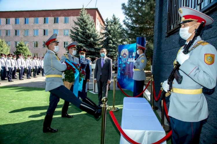 Алматыда заңгер Елеген Қайыржановқа мемориалдық тақта ашылды