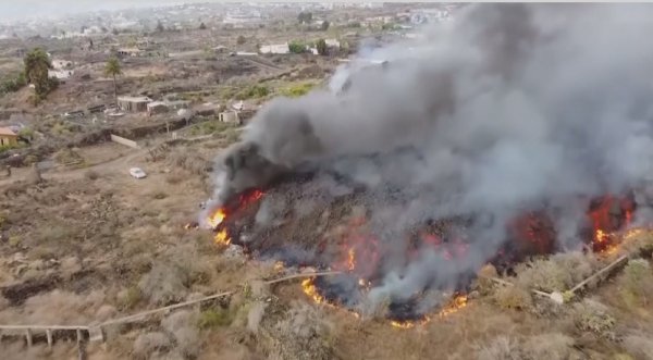 Қауіпті Кумбре-Вьеха жанартауы қайта оянды