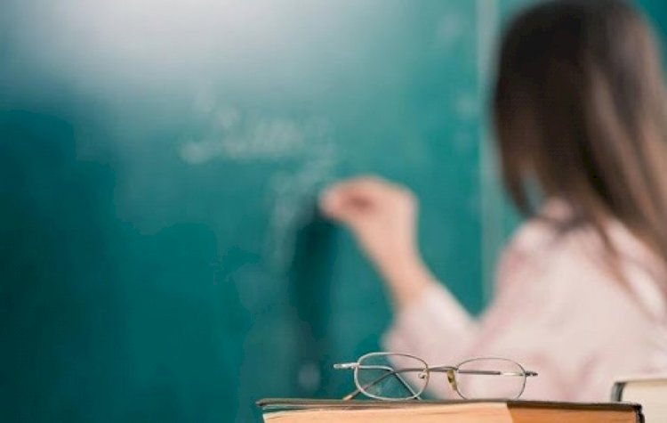 Еліміздің елуден астам мұғалімі «Үздік педагог» атағын иеленбек