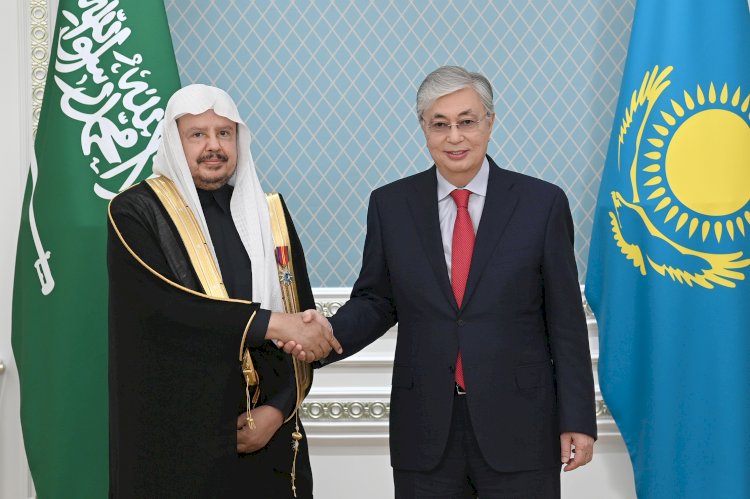 Қасым-Жомарт Тоқаев Абдалла Әл аш-Шейхті ІІ дәрежелі «Достық» орденімен марапаттады