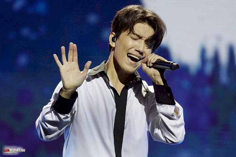 Танымалдылық бойынша Димаш Құдайберген әлемдегі он әншінің қатарында