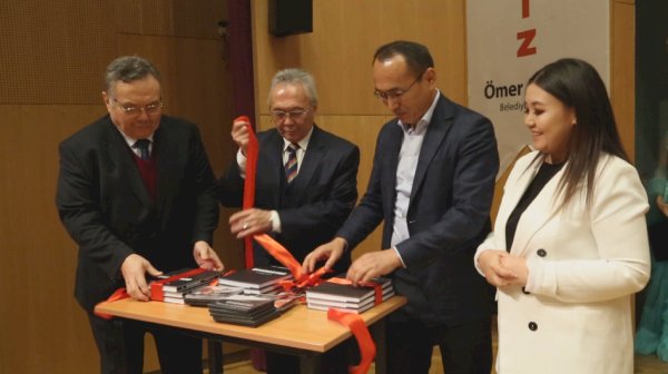 Ыстамбұлда «Qandastar» кітабы жарық көрді