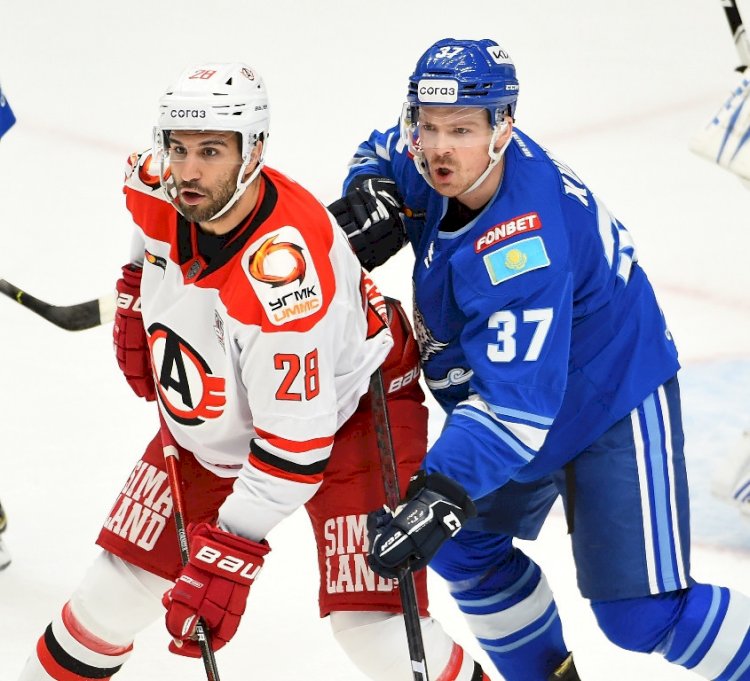 «Автомобилист» - «Барыс» құрамалары кездеседі