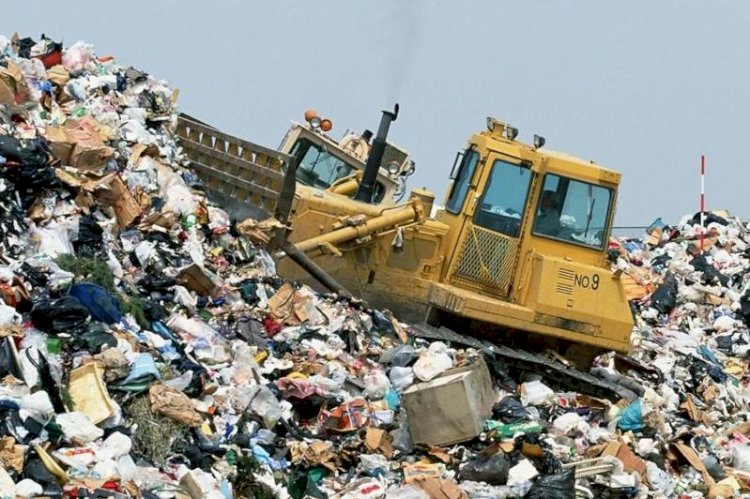 Алматыда заңсыз қоқыс төгетін жерлер көбейіп барады