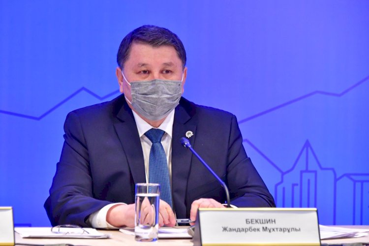 Жандарбек Бекшин: COVID-19 омикрон-нұсқасы эпидемиясының толқыны болуы мүмкін
