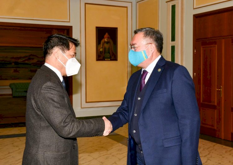 СІМ басшысы ҚХР Үкіметінің Еуразия елдері істері жөніндегі арнайы өкілімен кездесті