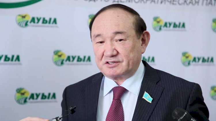 Ә. Бектаев: Халықты жұмыспен қамту керек