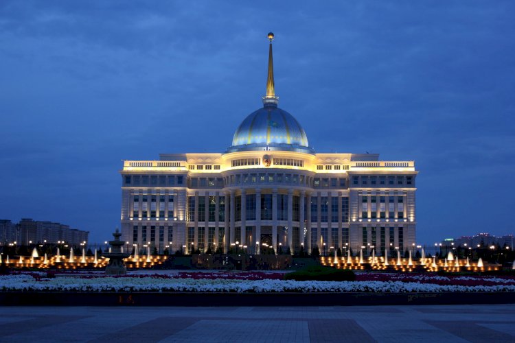 Президент бірқатар құжаттарға  қол қойды