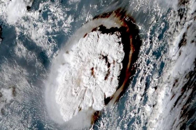 Жапонияда жанартау атқылап, Тынық мұхитында цунами болды