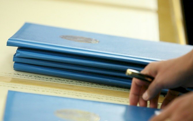 Мәжіліс «ҚР Тұңғыш Президенті – Елбасы туралы» Конституциялық заңға түзету енгізді