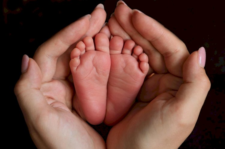 Қазақстанда жатырынан айырылған әйел дүниеге сәби әкелді