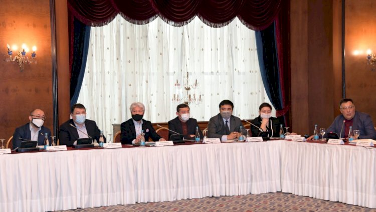 Қанат Бозымбаев: Тау туризмін дамытуда абстрактылы талқылаудан нақты қадамға көшуіміз керек