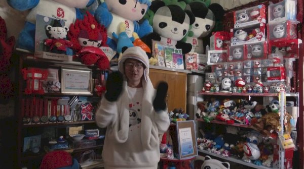 Бейжің тұрғыны Олимпиадаға арнап құны 80 мың долларлық кәдесый жинаған