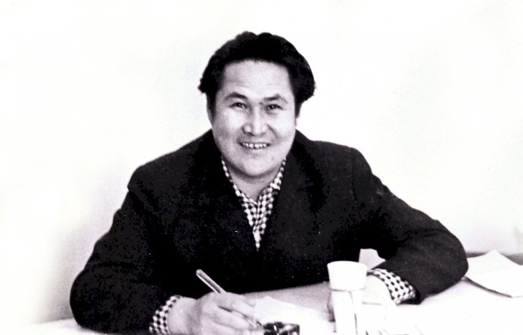 Мұқағали Мақатаев: Ең бірінші бақытым – Халқым менің