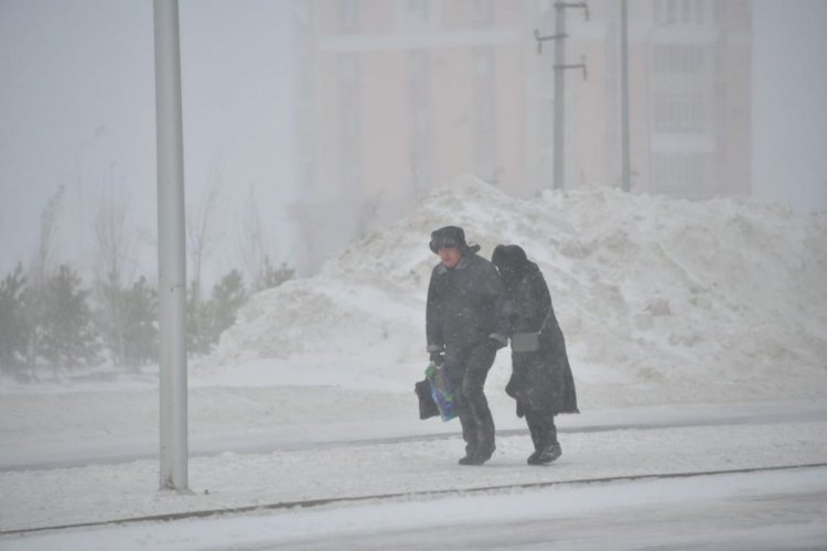 Демалыс күндері Алматыда тұман түсіп, көктайғақ болады