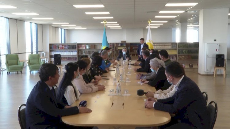 Мәжіліс депутаттары ел аралауға шықты