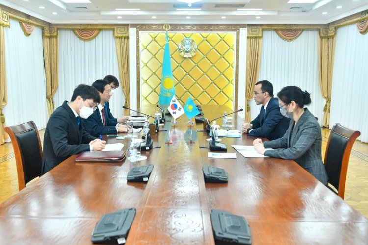 Мәулен Әшімбаев Оңтүстік Корея елшісімен кездесті