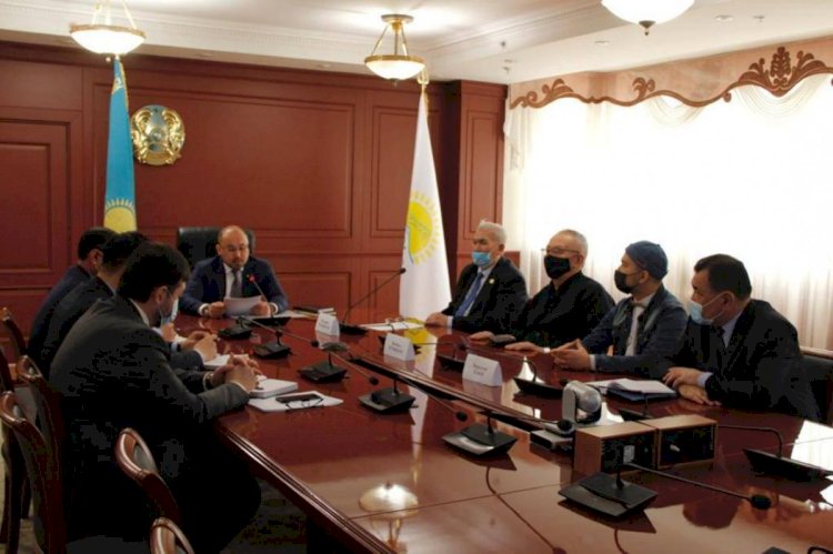 Мемлекеттік рәміздердің 30 жылдығын мерекелеу мәселесі талқыланды