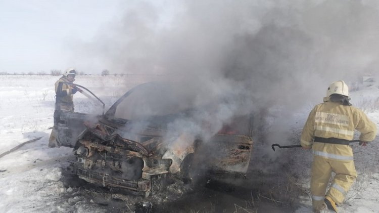 Батыс Қазақстанда бір күнде екі автокөлік өртенді
