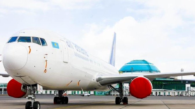 Жолаушылар ұшағы елорда әуежайына қайта оралуға мәжбүр болды