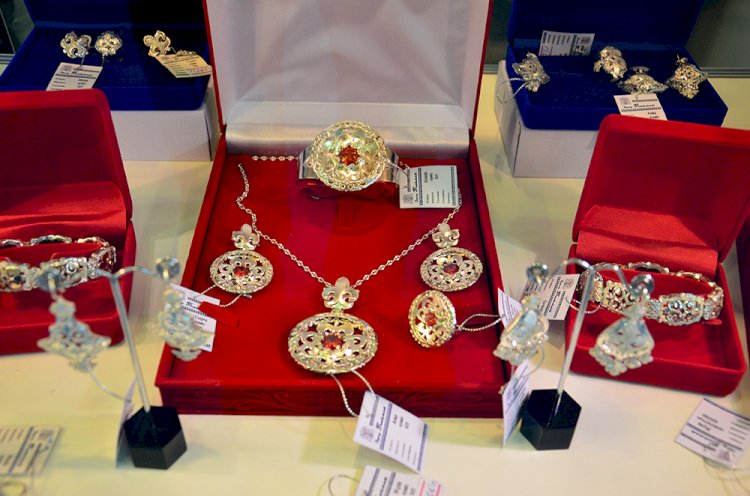 Әлемдік нарықта алтын бағасы өсіп жатыр