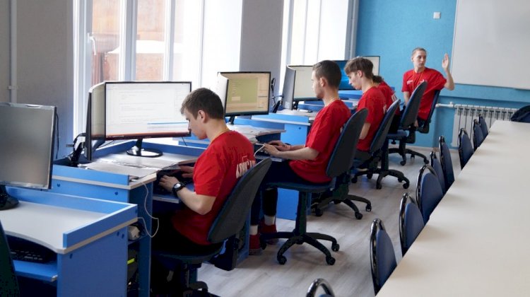 Кадрларды даярлауға қойылатын талаптарды  жұмыс берушілер белгілейді