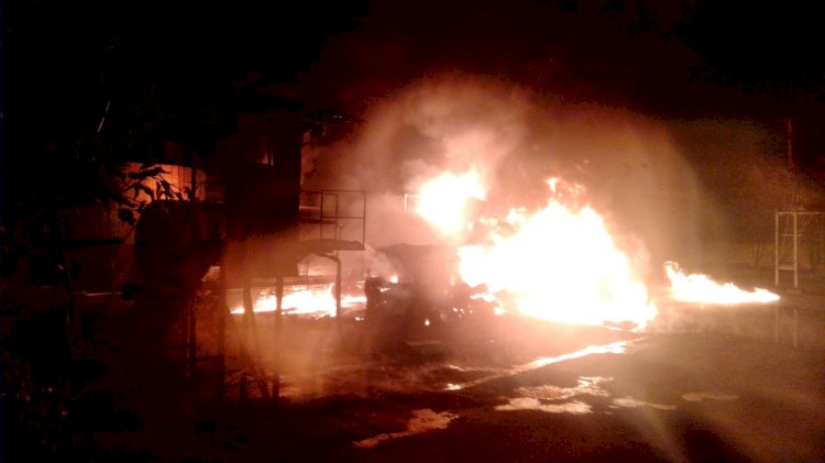 Алматыдағы өрт: көліктегі автоцистернаның  жарылуына байланысты тергеу басталды