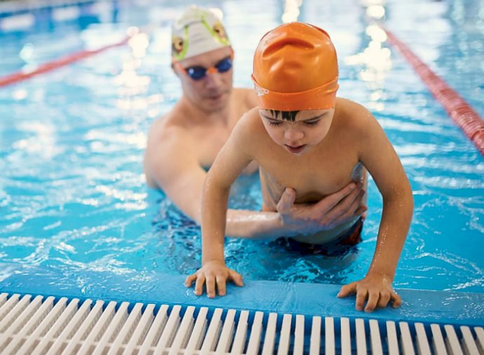 Ерекше балалар жүзуге тегін қатыса алады