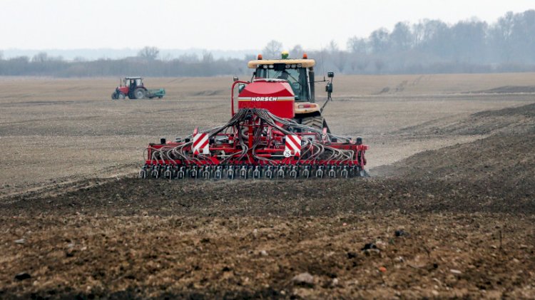 Биыл шаруаларға бұрын-соңды болмаған көмек көрсетіледі – Сұлтанов