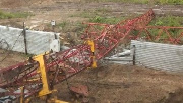 Өскеменде кран құлады