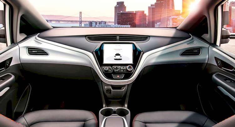 Қытайда рөлсіз, бірақ дауыспен басқарылатын жаңа көлік шығады