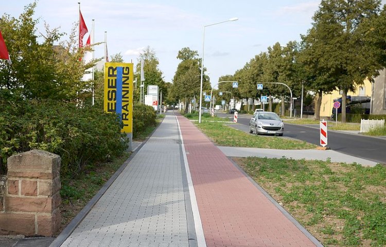 Түрксіб ауданының 7 көшесіне тротуар салынады