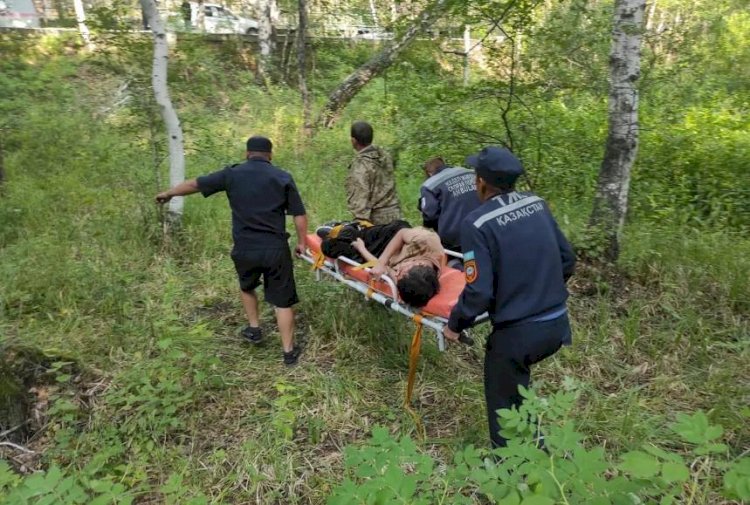 Бурабайда 19 жастағы астаналық таудан құлап ауруханаға түсті