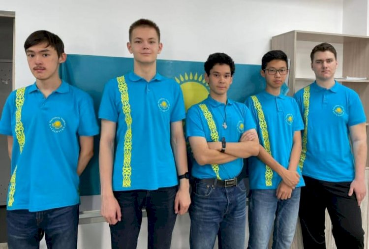 Оқушыларымыз физикадан халықаралық олимпиадада 5 медаль жеңіп алды