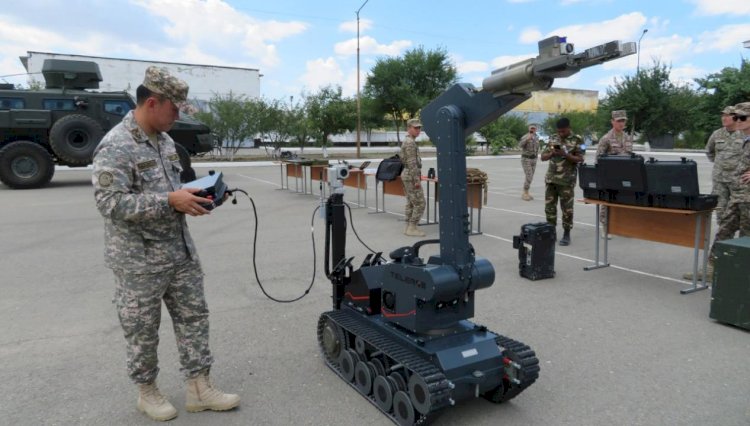 Еліміздің әскери қызметшілері  жарылмаған оқ-дәрілерді залалсыздандыру курсын меңгеруде