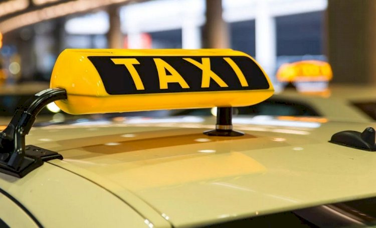 Алматылық таксист Италия азаматын қонақүйге 45 мың теңгеге жеткізген