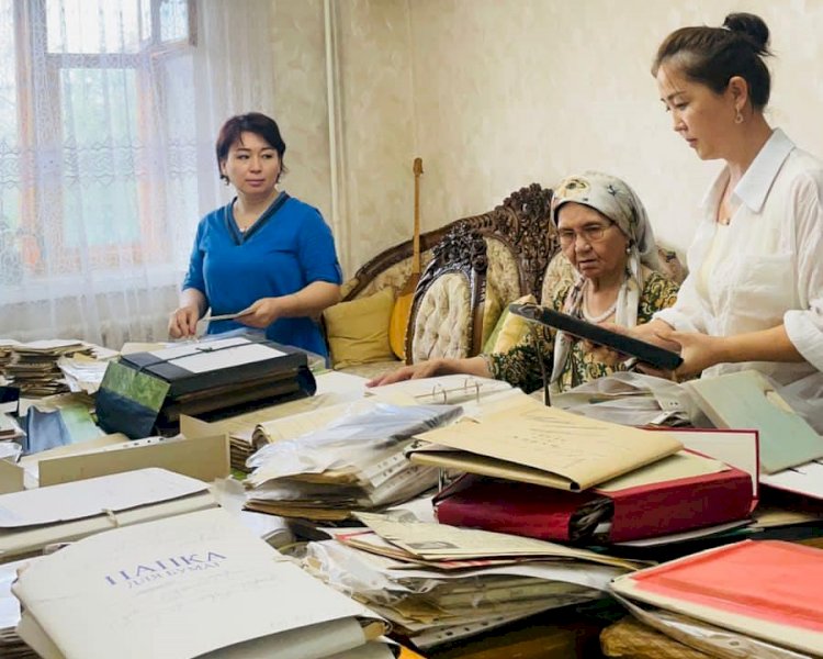 Архивтегі Б. Момышұлының жеке қоры тың құжаттармен толықты