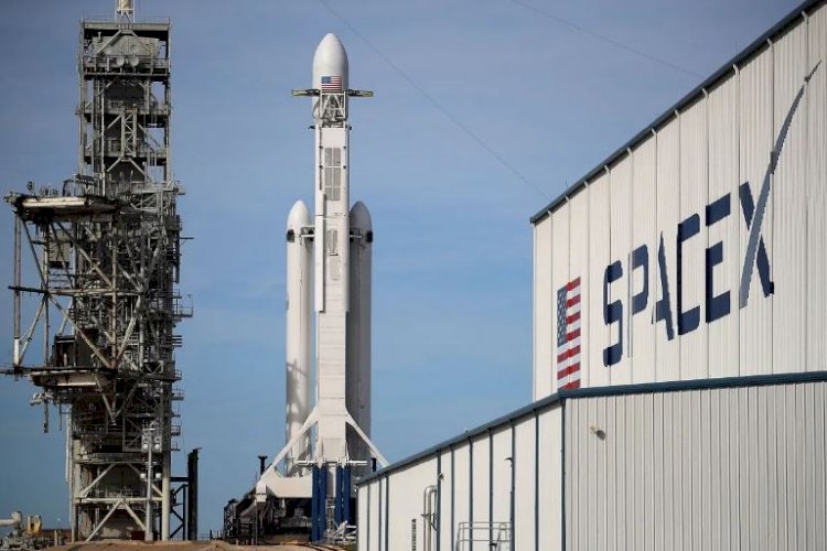 NASA зымыраны айға аттануға дайын