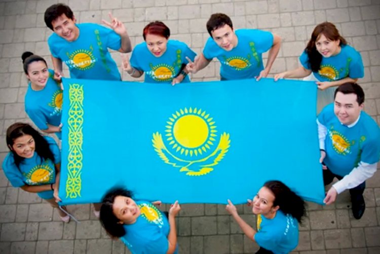 Қазақстанда әйелдердің саны ерлерден жарты миллионға артық