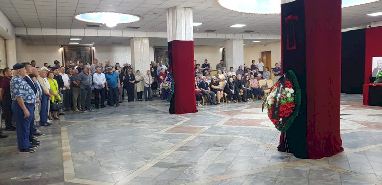 Қадыр Байкеновпен қоштасу рәсімі өтті